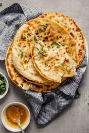 special Garlic Naan